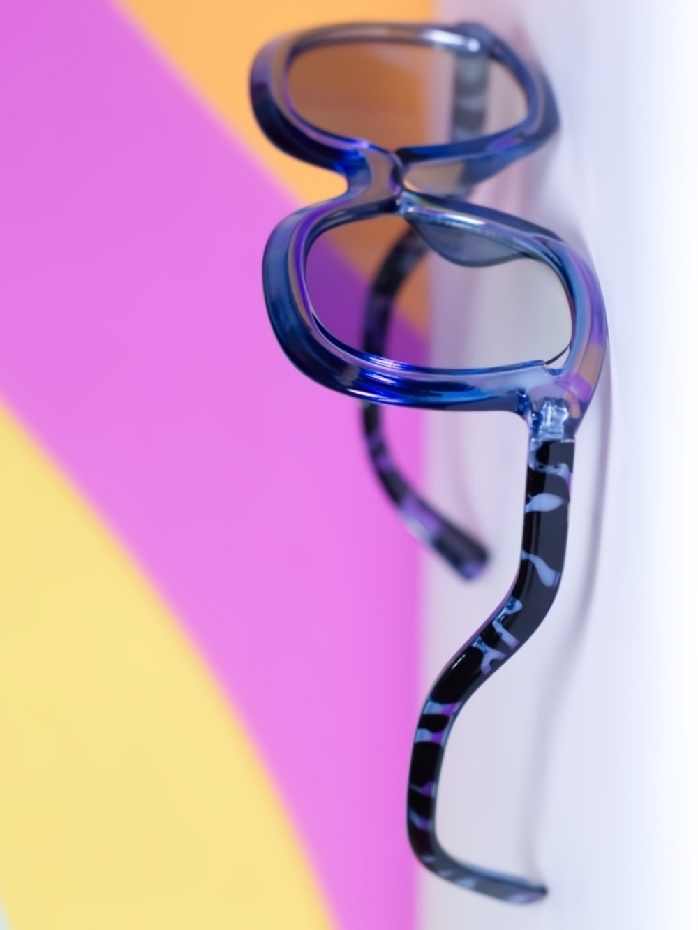 Blue Oversized Round Tortoise Arm Sunglasses - Picture 5 of 13